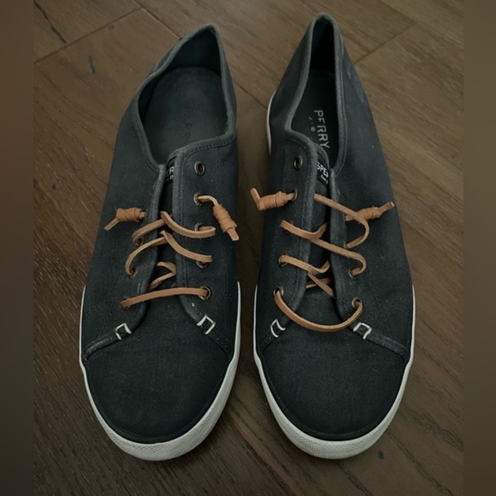Women's Sperry Top-Sider Crest Vibe Dark Deep Navy Size 12